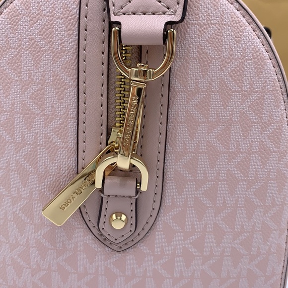 Michael Kors med Duffle Travel - Leather/Coated  Light Powder Blush - Picture 15 of 16